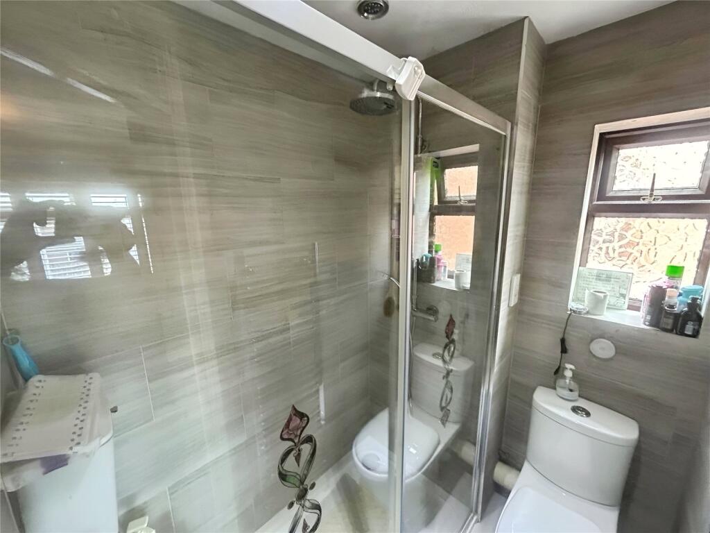 Ensuite Bathroom