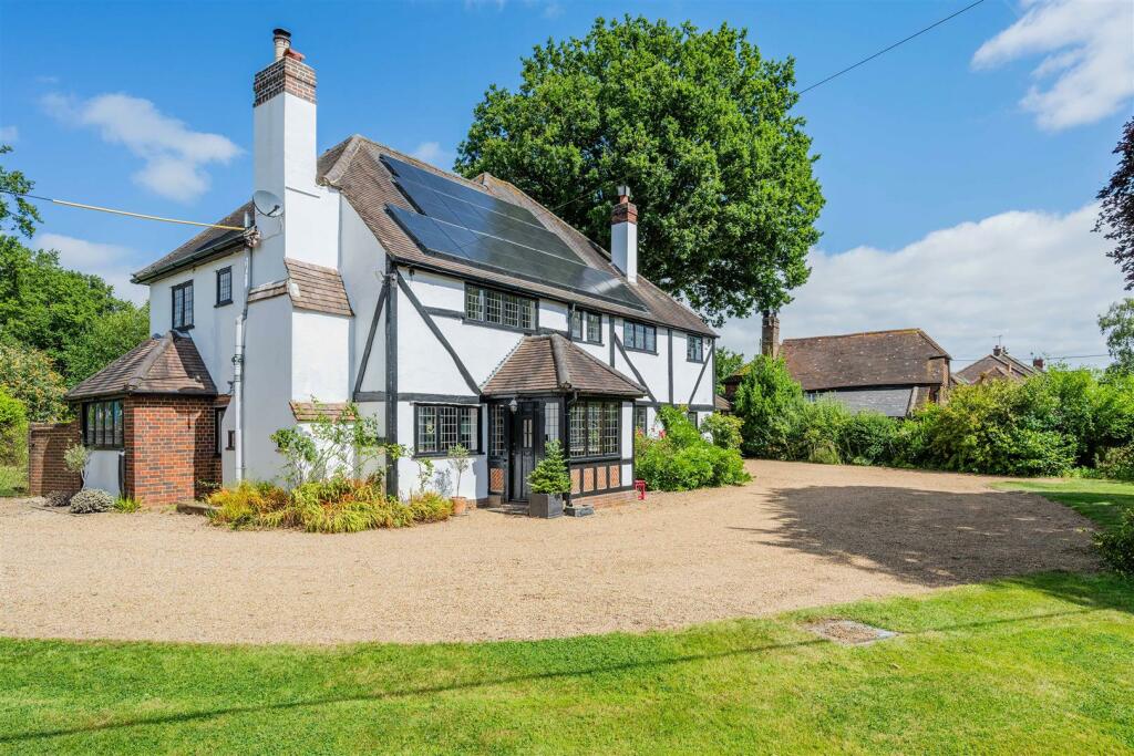 SWEET BRIAR (18).jpg