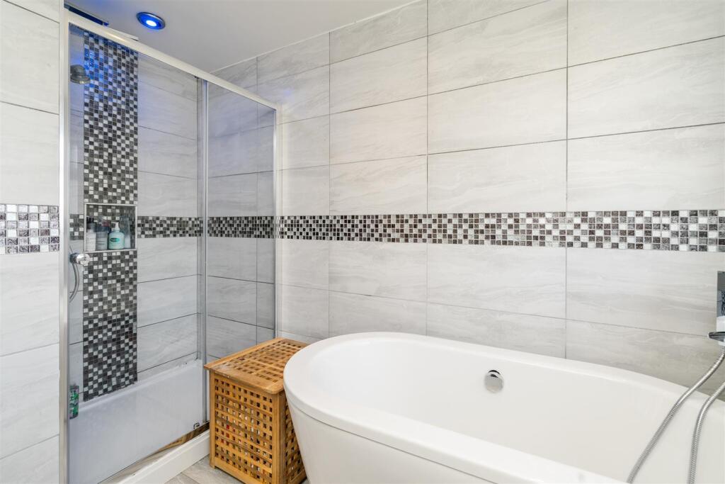 2 High Street_11.jpg