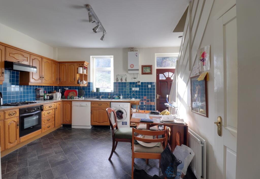 Kitchen Diner 1