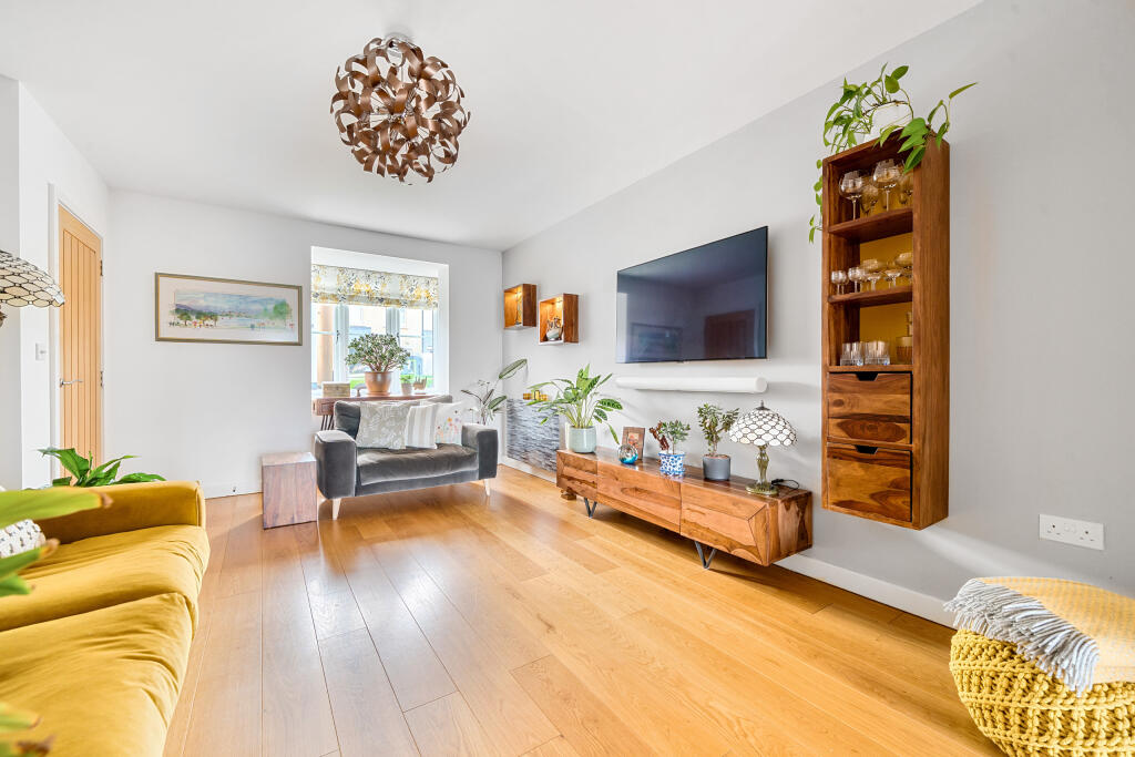 1315970-8-687e01dcab42d