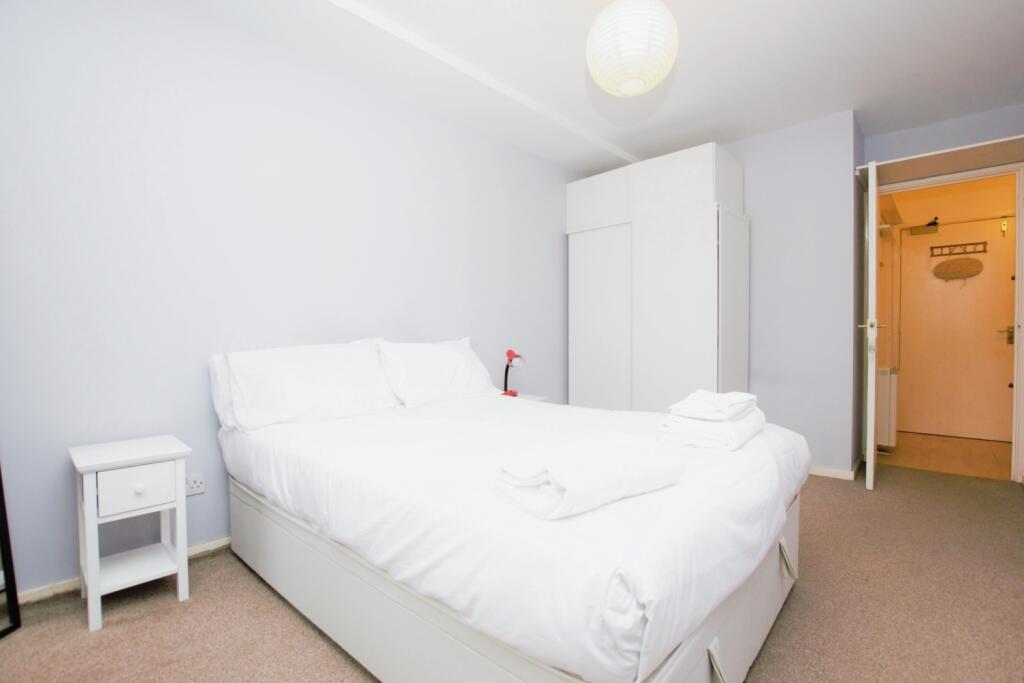 Bedroom (3)