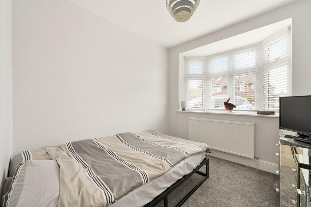 STONELEIGH CRESCENT 50 (8).jpg