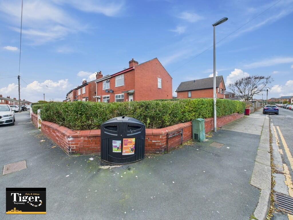 CAM03440G0-PR0495...