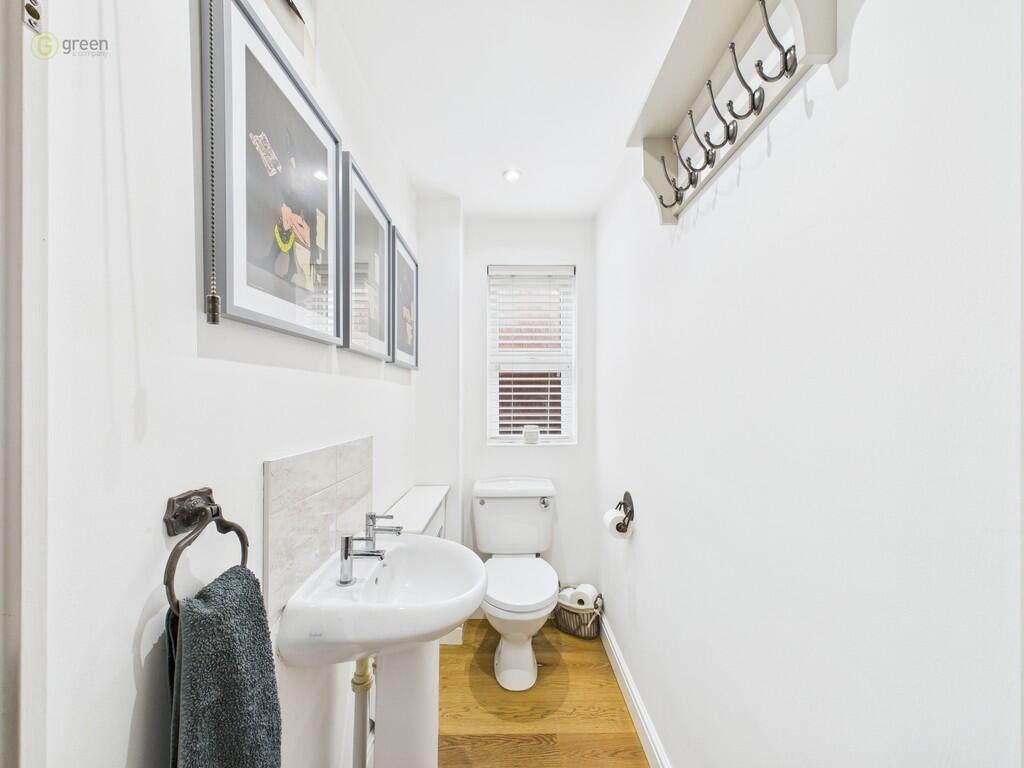 CAM04914G0-PR0229...