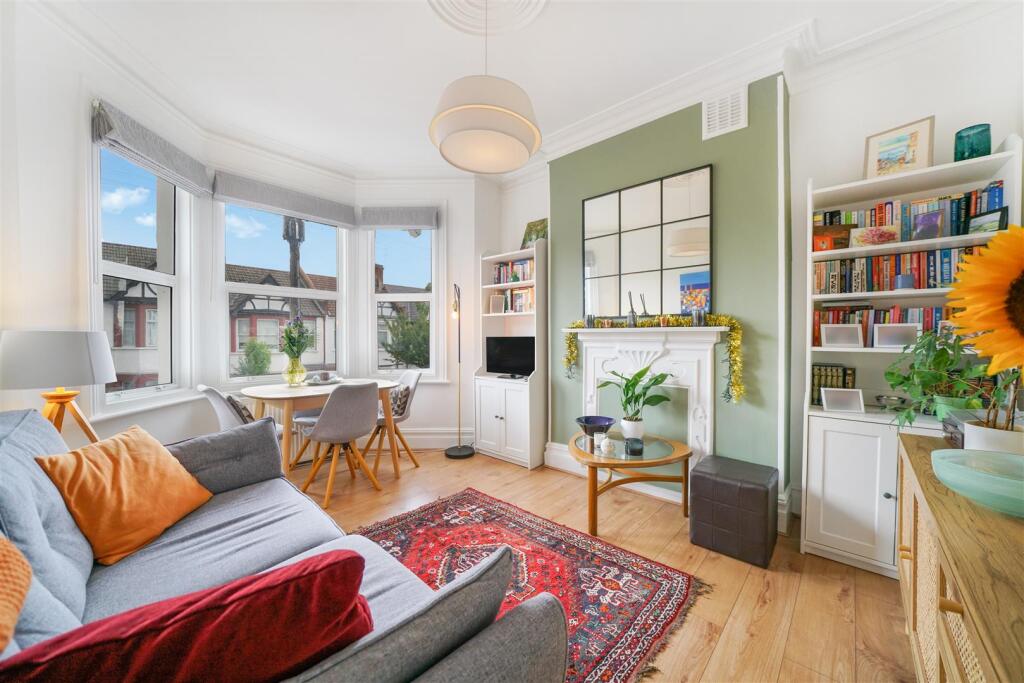 38B Maybury Gardens - cu2Q3UvYM0mz2y5yE1vC.jpg