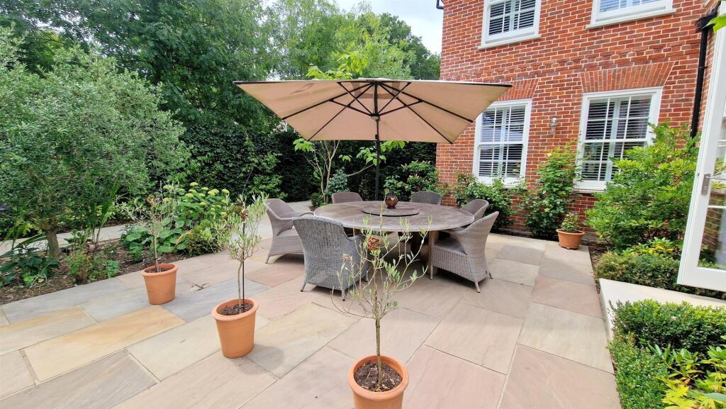 REAR PATIO BETTER.jpg