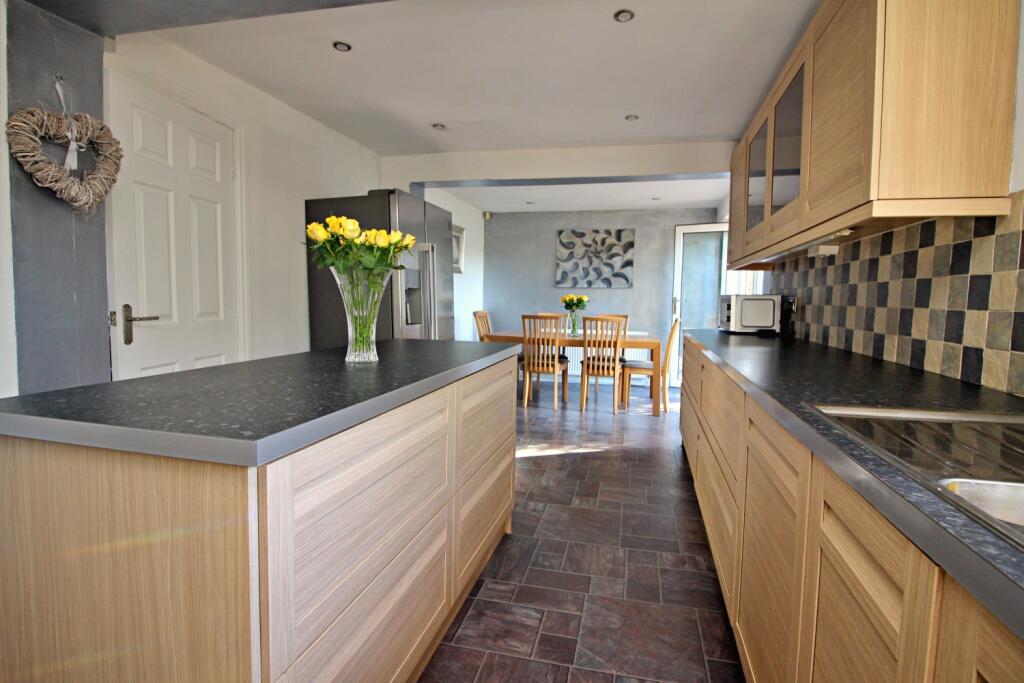 Kitchen Open to Din Rm