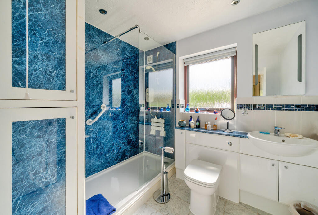 1294551-23-682b78...