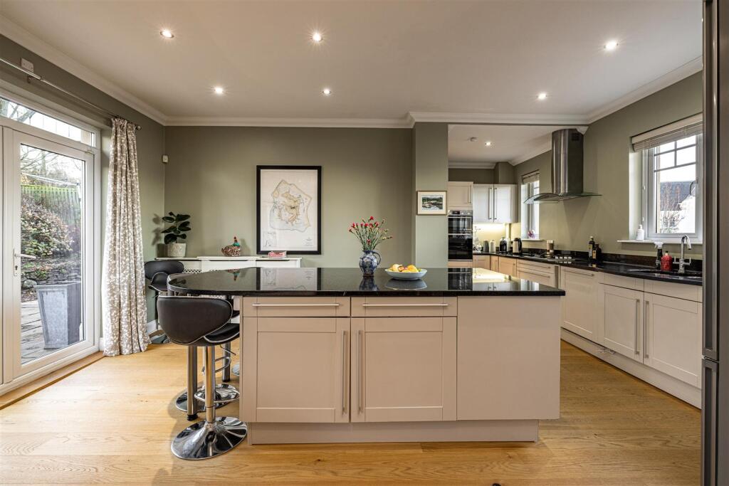 2 Harleyburn Court Melrose 31.JPG