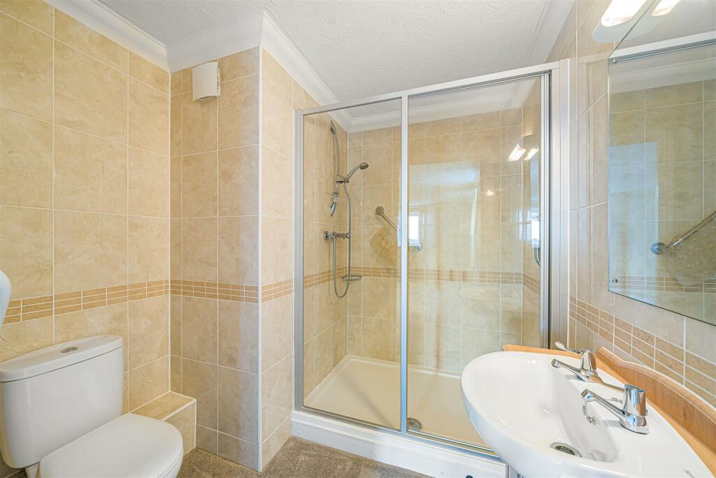 En Suite.jpg