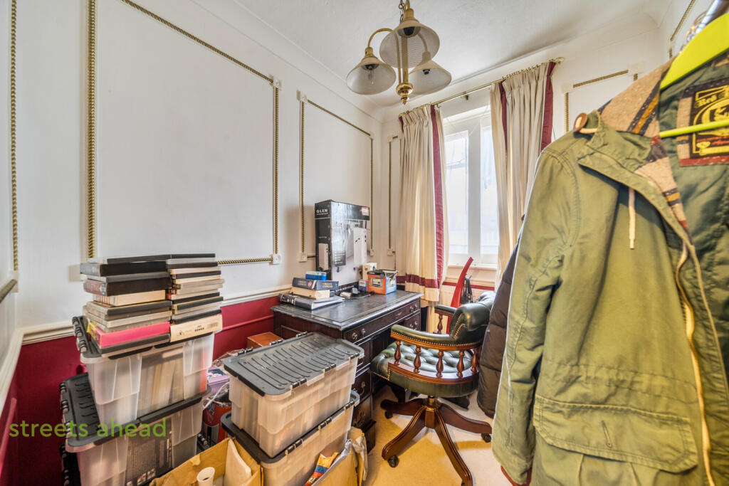 cf666117-5195-445...