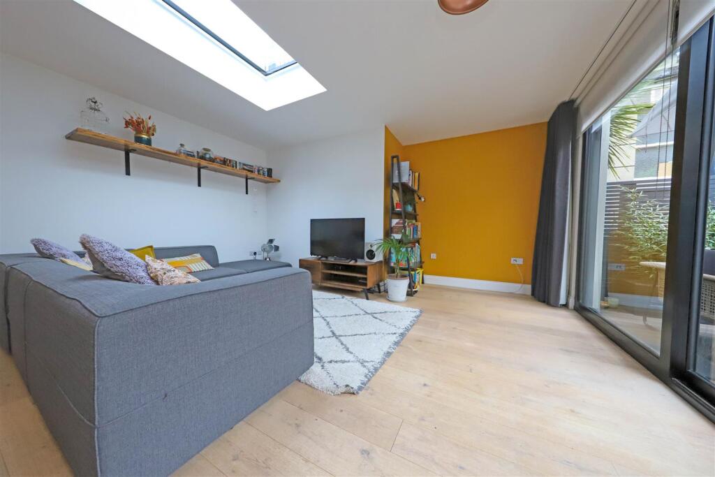 nicholas james wilbury mew living.jpg