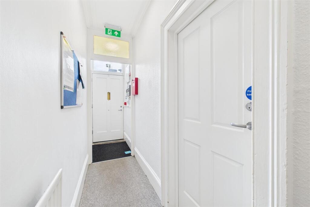 12 Osborne Villas, Kingsdown, Bristol BS2 8BP | Fr