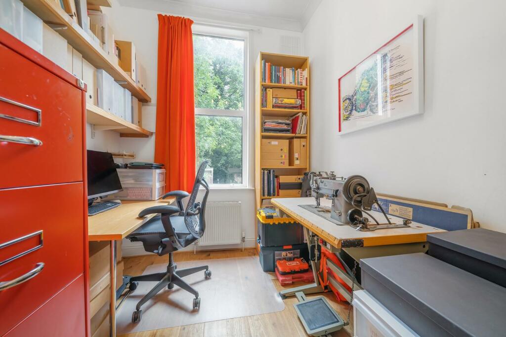 Bedroom 3.jpg
