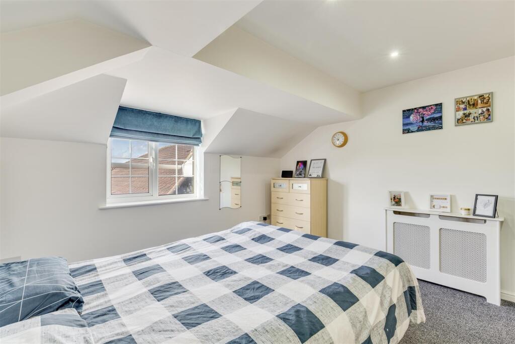 Beaumont House 32-16.jpg