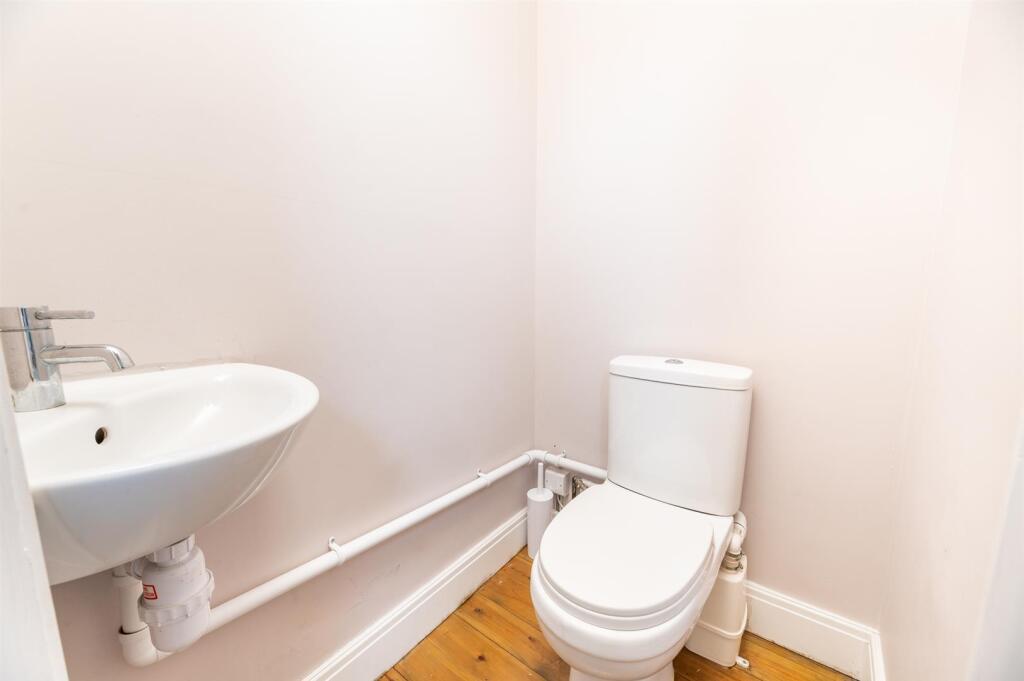 En-Suite Bedroom 2
