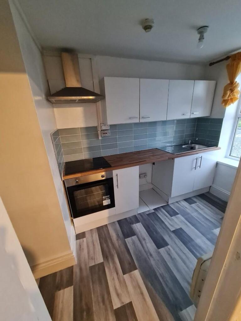 aqPrWJ7QqEm9MFYx1He7Ww