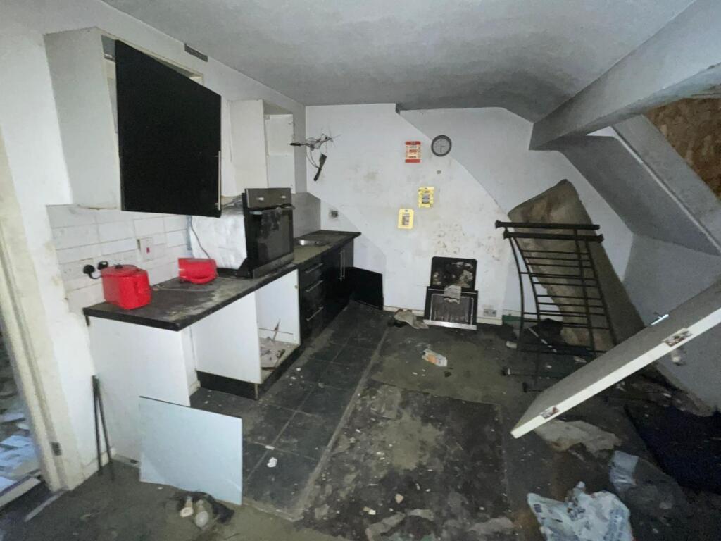 489b5b5b-bcf0-45bf-a322-b8b0aeedb712 T202505301347.jpg