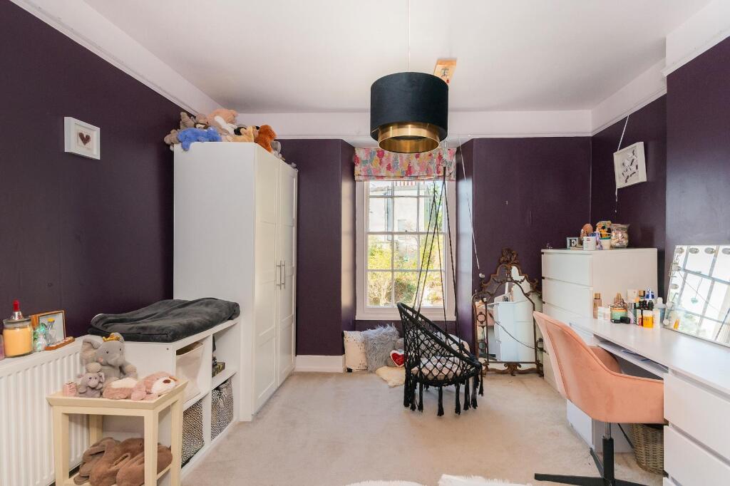 1H7RCN - Bedroom K.jpg
