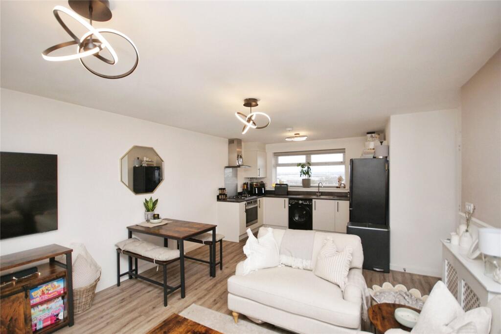Kitchen/Lounge