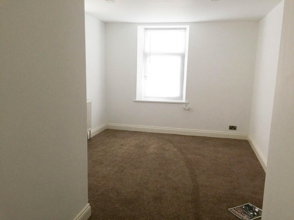 Top Floor Flat 