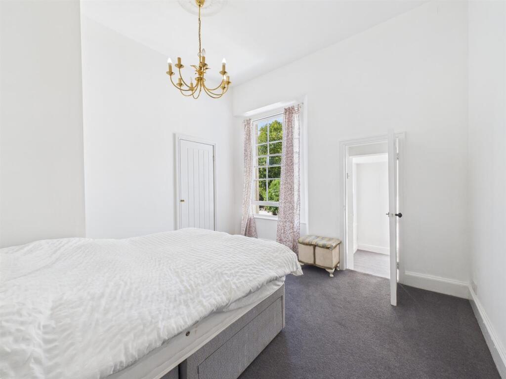 16 - Detached Victorian Villa for Auction, Weston-