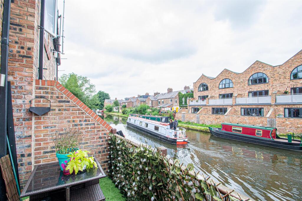 Canal View