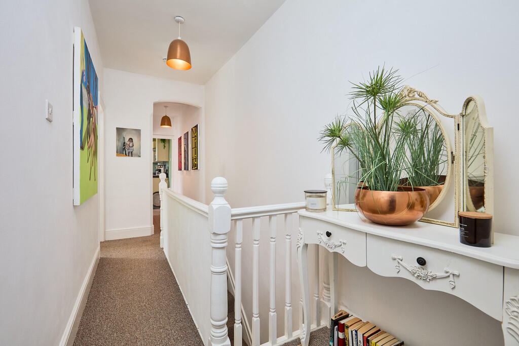 Edward Knight 202...