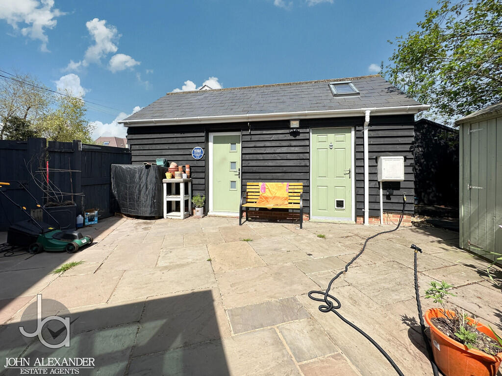 20250501_14002441...