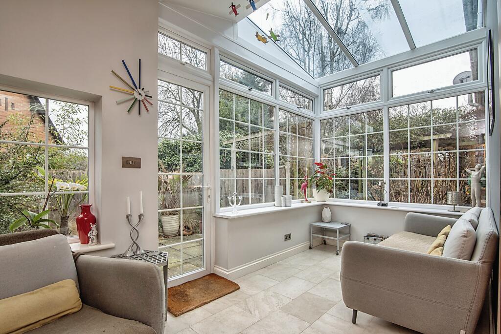 Snug / Sitting Room