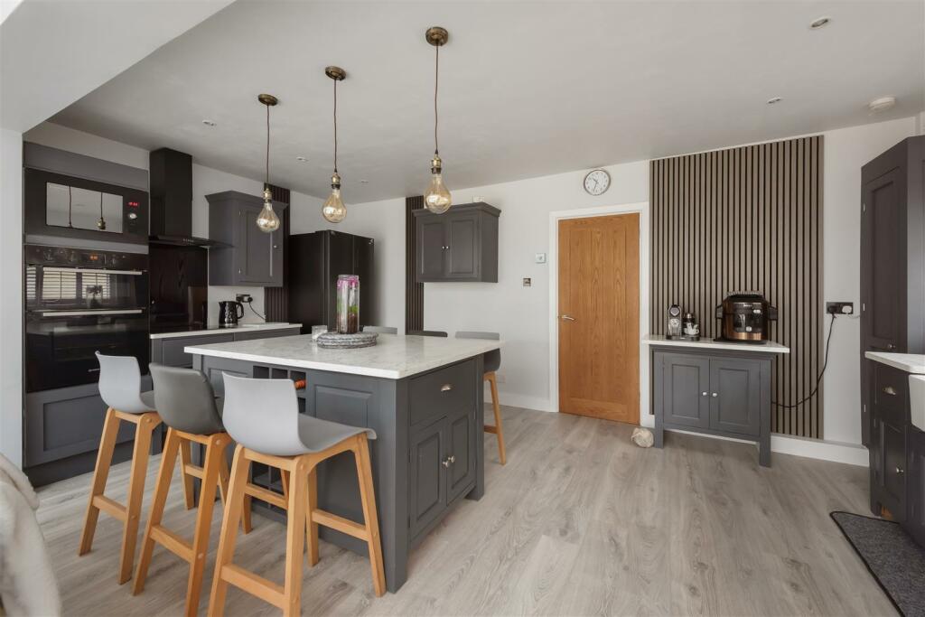 Hampton Pier Avenue, Hampton, Herne Bay