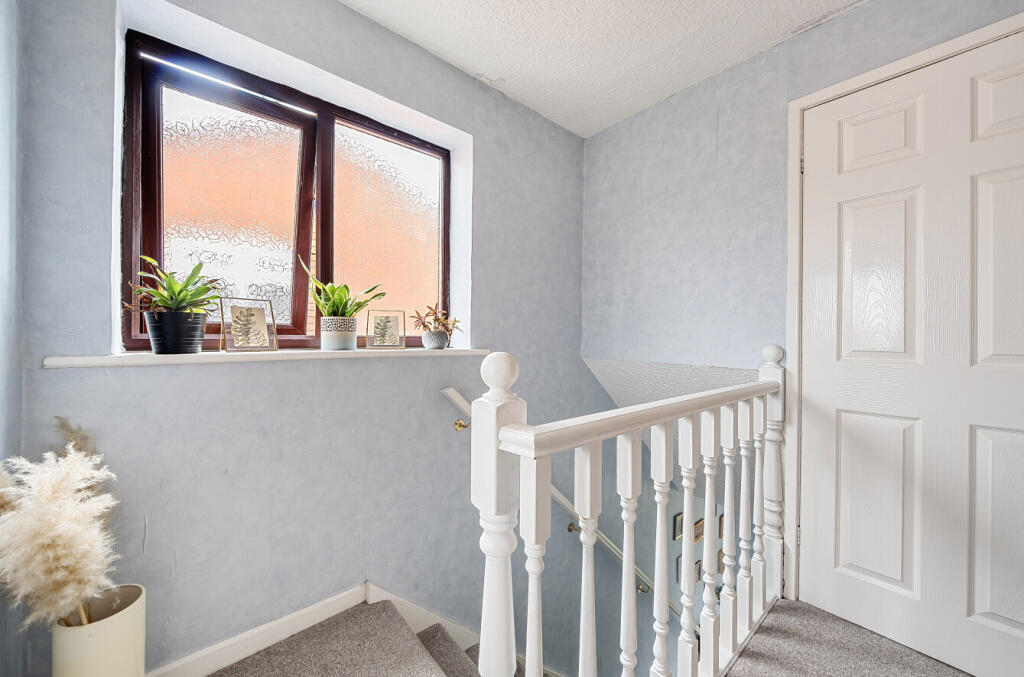 1325001-19-687683...