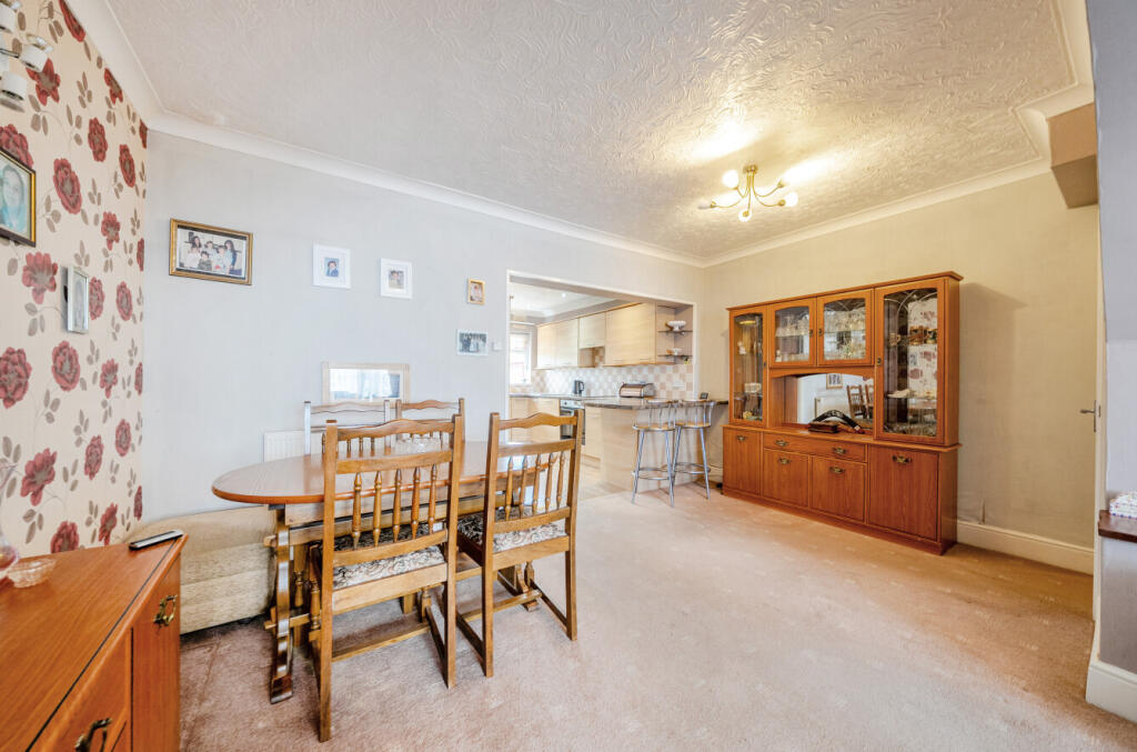 1331184-12-688229...