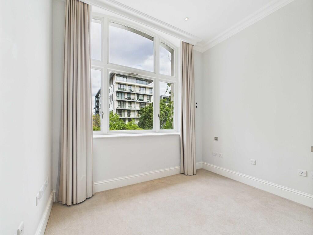 CAM03741G0-PR0105...