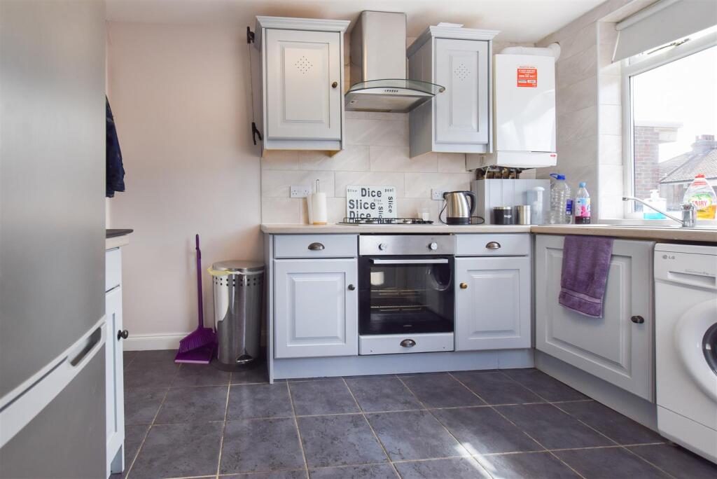 Kitchen.jpg