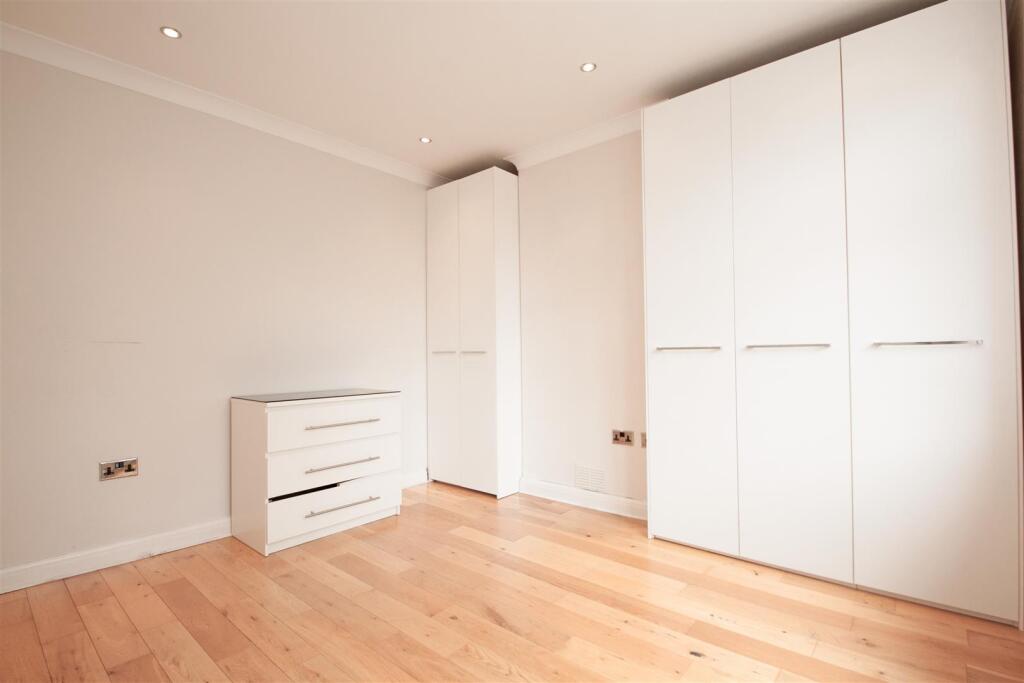 Bedroom 3.jpg