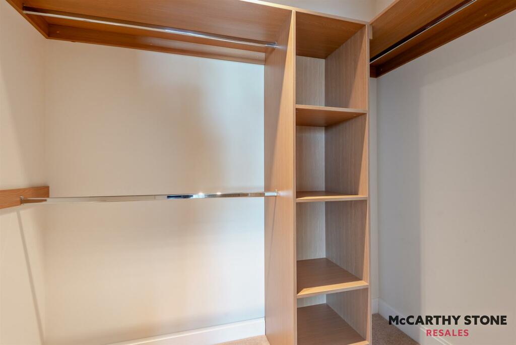 8604272-interior11-800.JPG