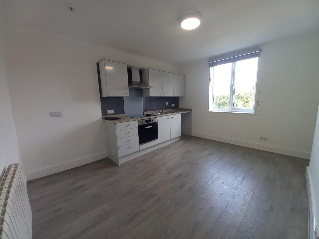 Kitchen / living