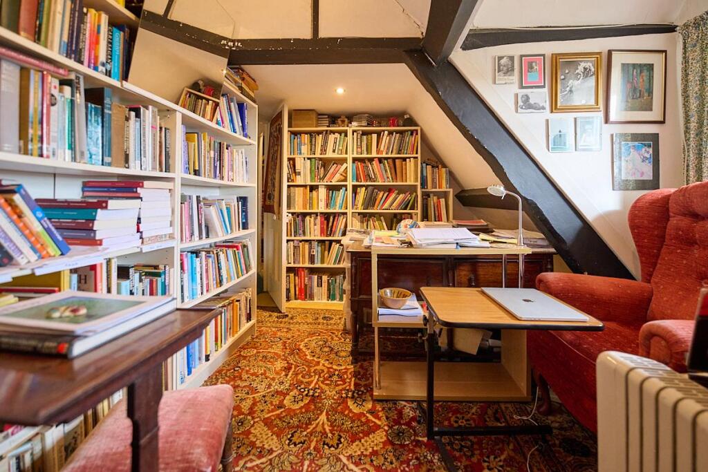 ATTIC ROOM 2 LO RES_ 7.jpg