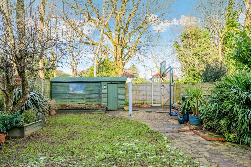 THORNFIELD ROAD, 7 (20 FROM 34)-30.jpg