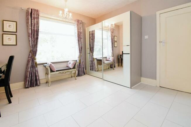 73331 32379371 IMG 13 0000 Max 656 T202502101627.jpeg