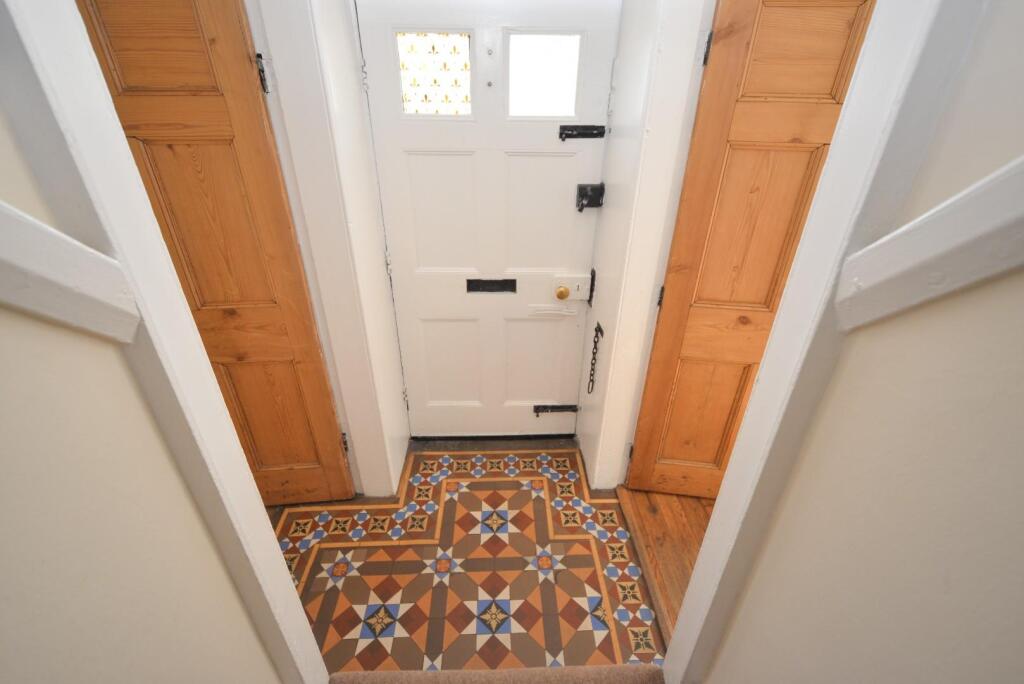 Hallway .jpg