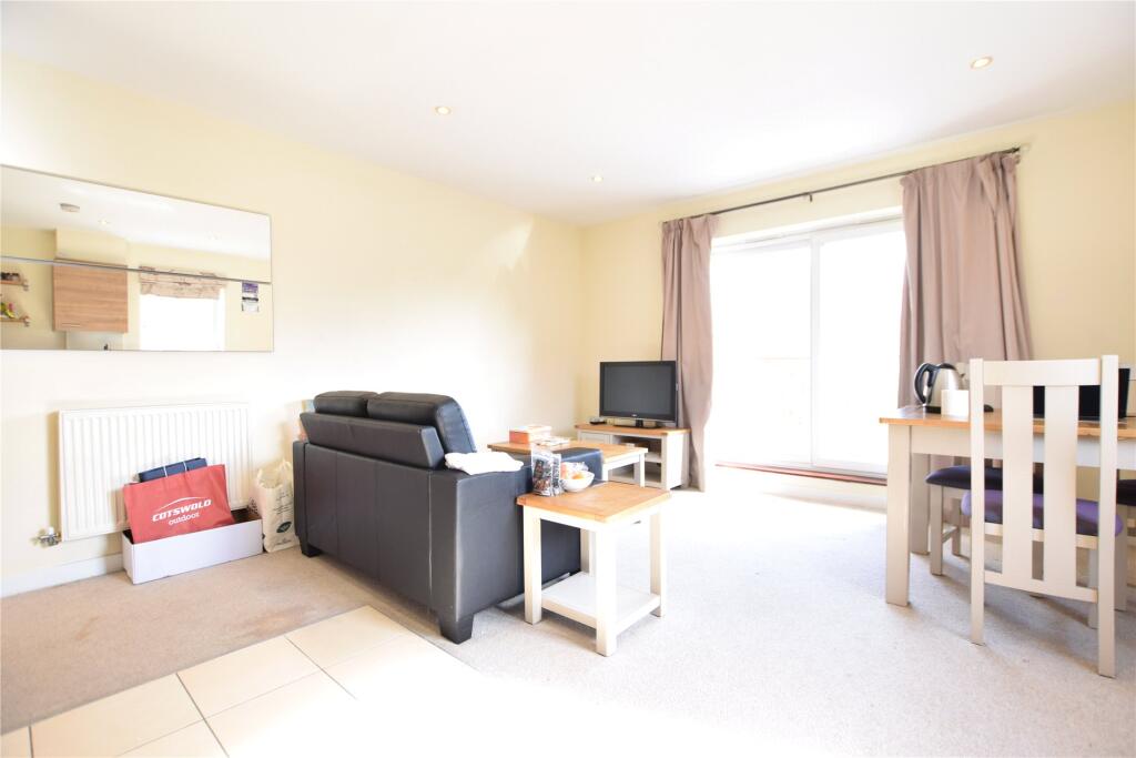 Living/Dining Room