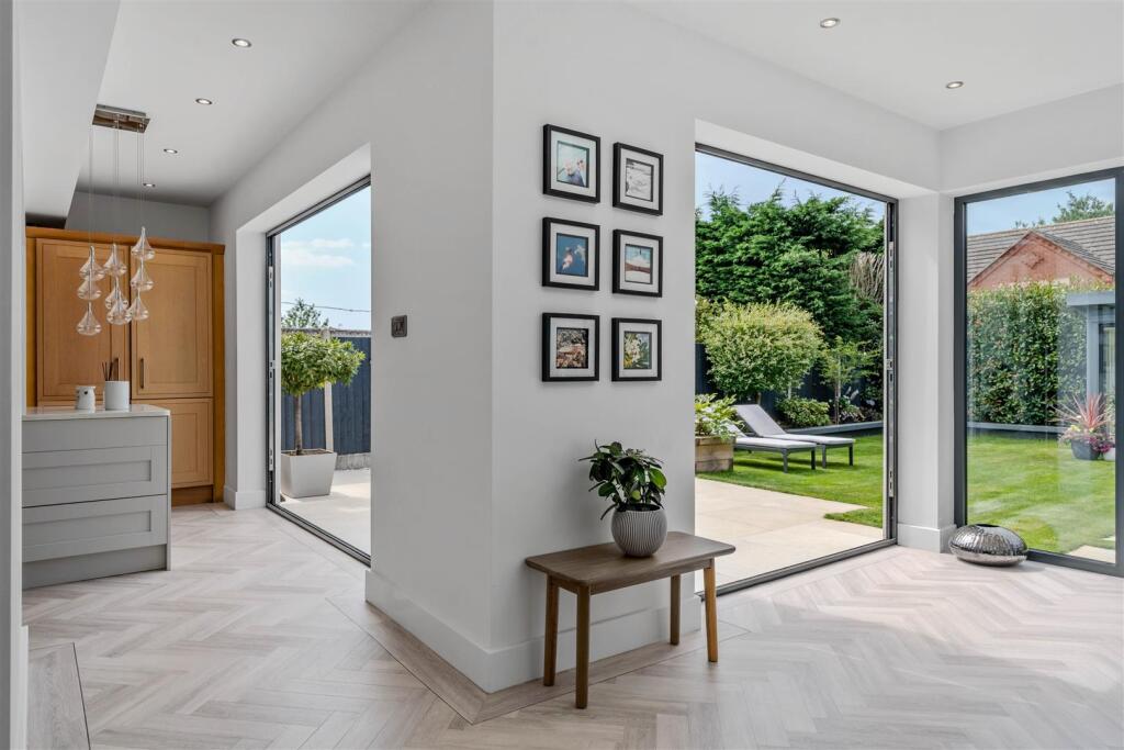 60 Harecroft Crescent, Sapcote