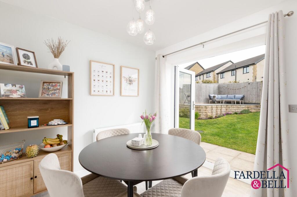 Open-Plan Kitchen/Dining Room