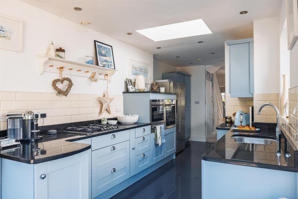 14 Beacons Lane-21.jpg