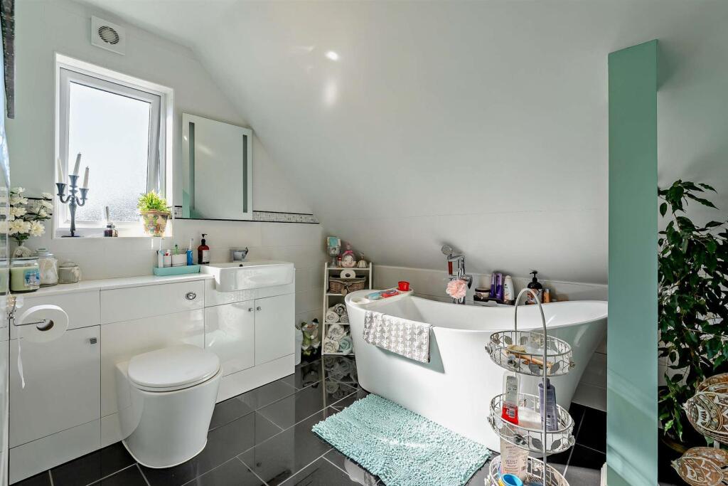8637929-interior14-800.jpg