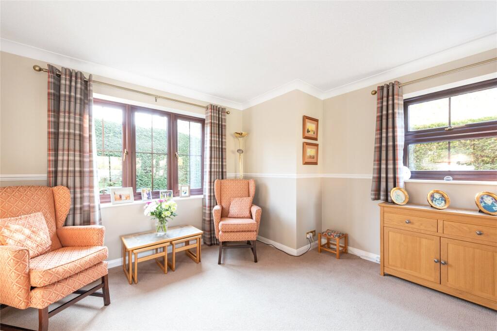 Sitting Room Front