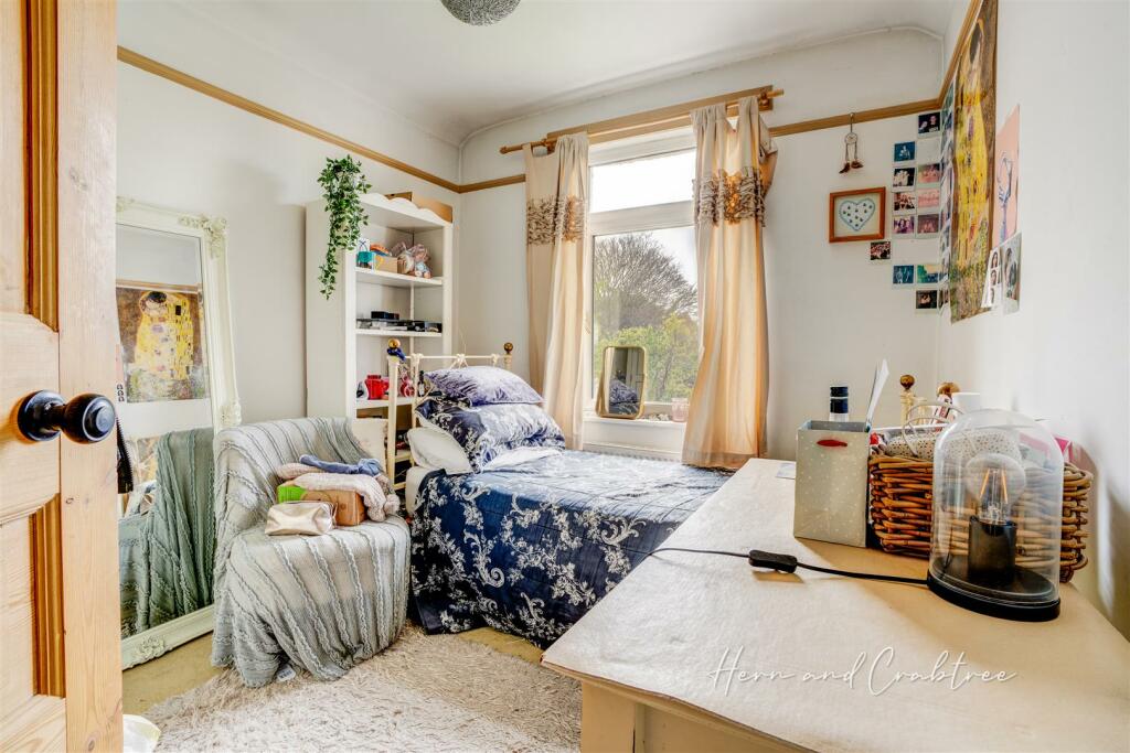 Heath Park Avenue, Heath, HernCrabtree (18).jpg